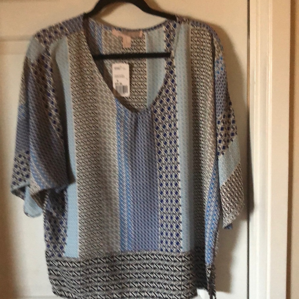 Brand new pullover blouse
